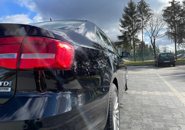 Volkswagen Jetta cena 34000 przebieg: 169000, rok produkcji 2015 z Przemyśl małe 301